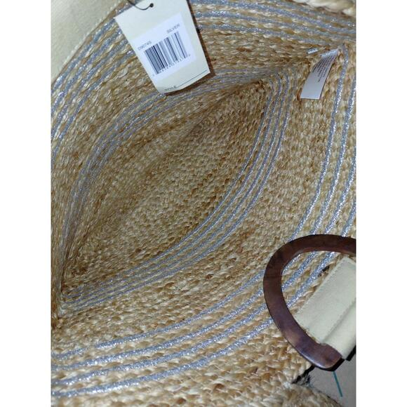 Woven wood handle beach bag - Picture 5 of 8